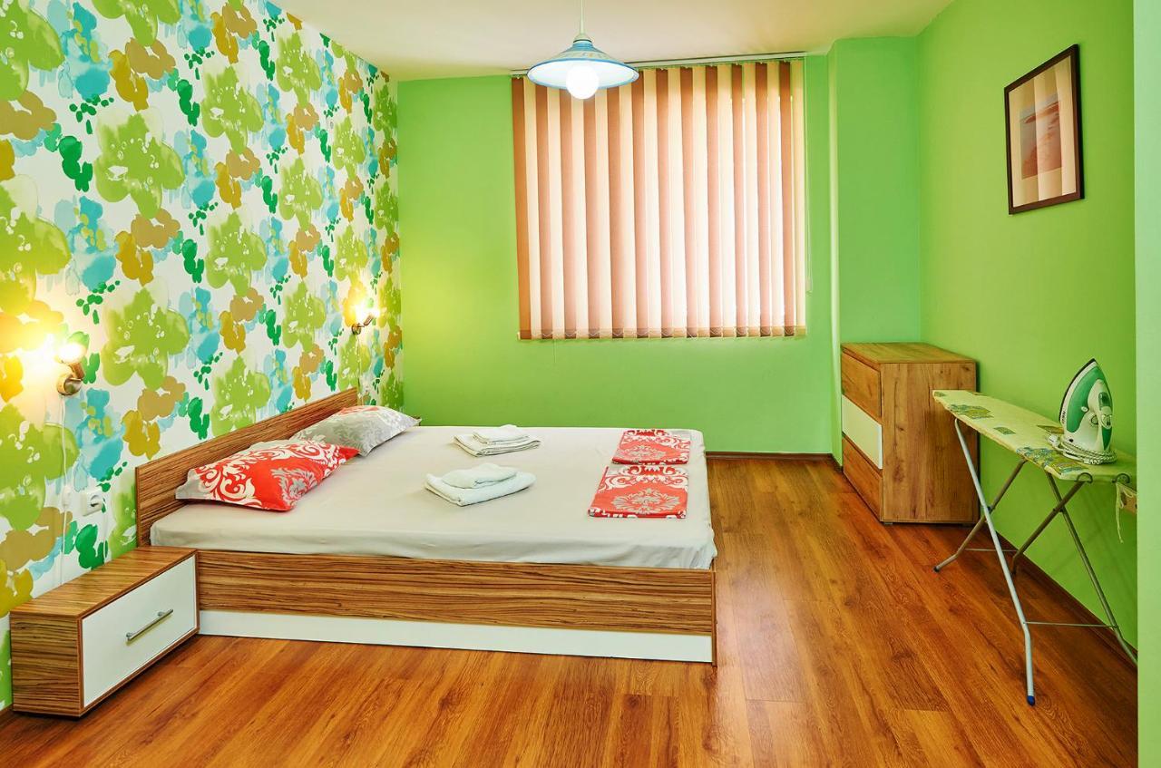 Apartments Dimitrovi Pomorie Exterior photo