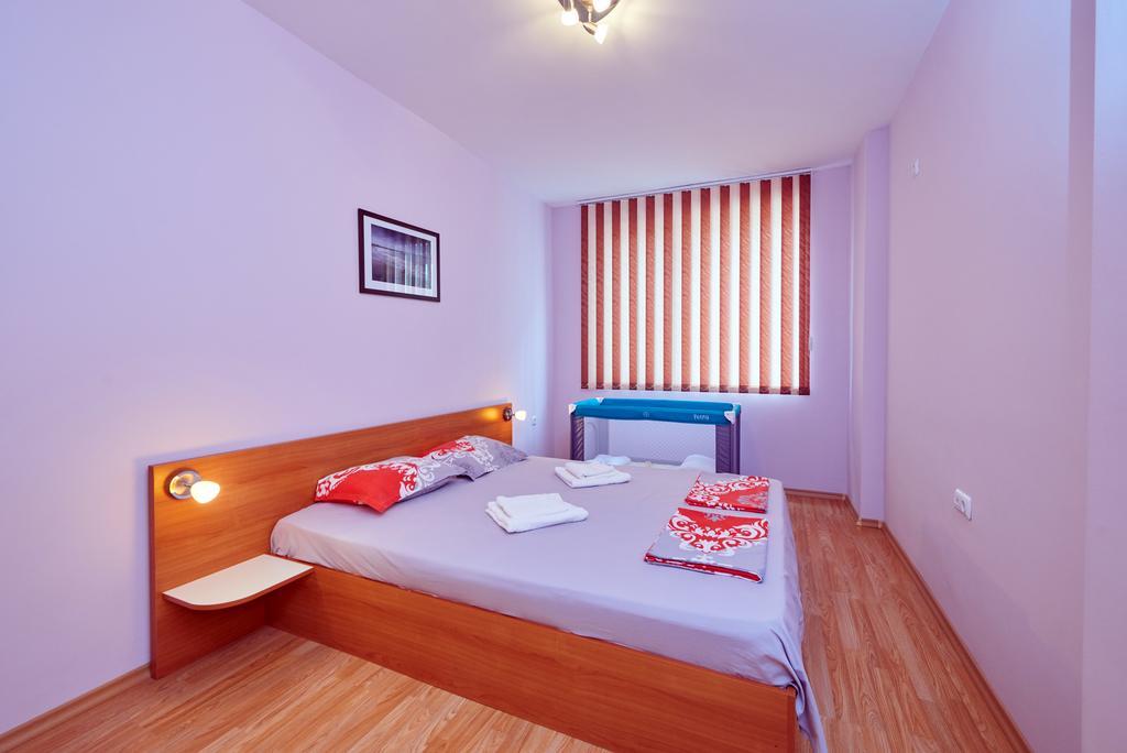 Apartments Dimitrovi Pomorie Exterior photo
